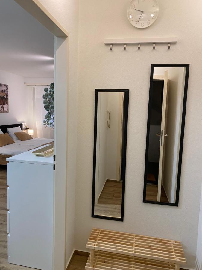 Eine Schoene Wohnung Am Messeplatz Basel Exterior foto